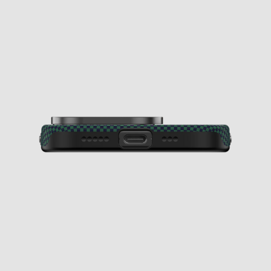 16 Pro Benks Aurora ArmorPro Case built with Kevlar
